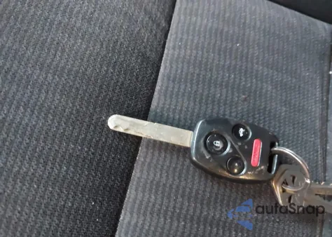 2005 Honda Accord 2.4 Lx from USA, damaged, VIN 1HGCM55455A193291